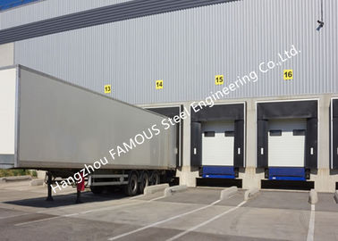 Chine Joint sectionnel d'embarcadère de tissu de PVC soulevant les portes industrielles de garage avec des opérations à distance fournisseur