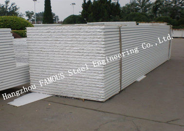 Chine Panneau de mur résistant à la chaleur ondulé imperméable isolé de panneaux &quot;sandwich&quot; d'ENV fournisseur